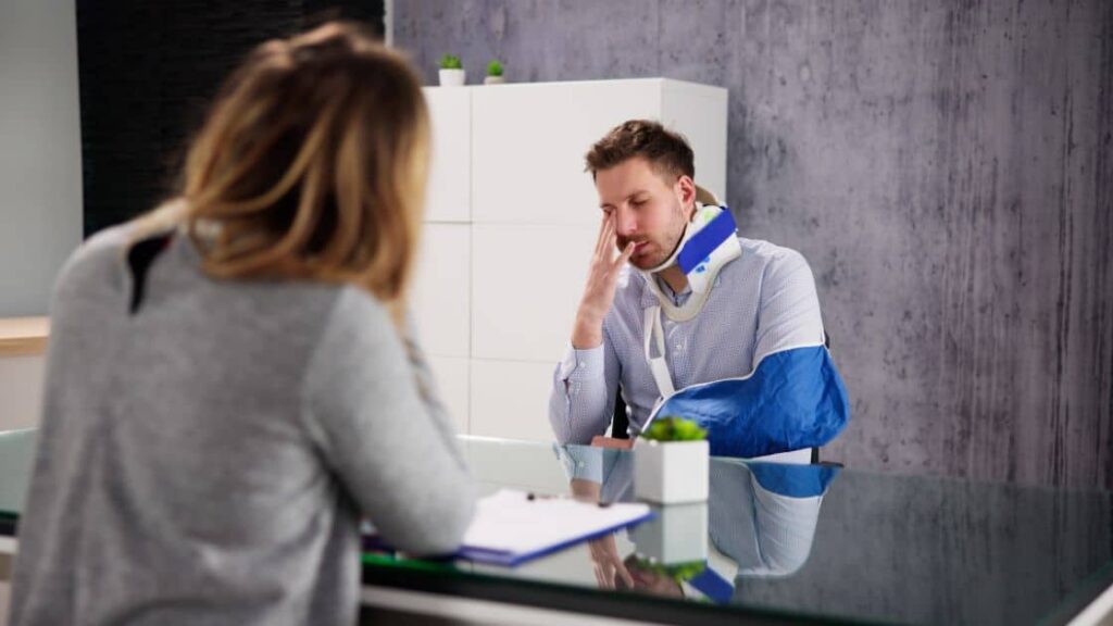 Qualifying for non-earner benefits after a car accident