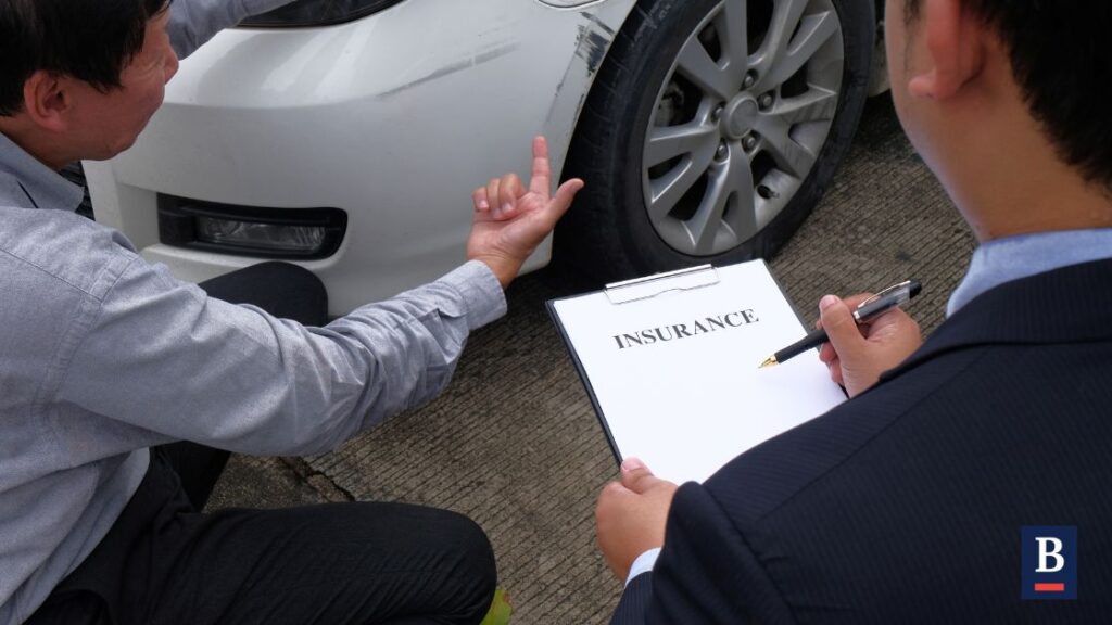 Insurance Adjusters: documenting and reporting the accident